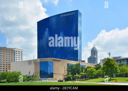 JW Marriott Hotel. Indianapolis IN, USA 06- 30-18 stilvolles Hotel mit italienischem Restaurant und Sportbar sowie Hallenbad und Fitnessstudio. Stockfoto