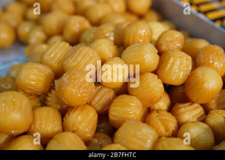 Köstliches türkisches Tulumba Dessert Stockfoto Stockfoto