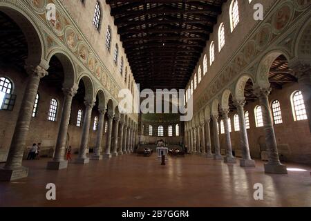 Ravenna, Italien - 12. September 2015: Das Apsismosaik mit dem Gesicht Christi in der Basilika von Sant'Apollinare in Classe Stockfoto