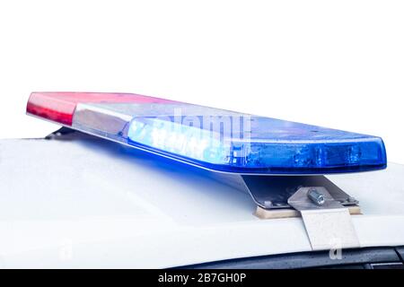 Polizeiwagen mit Signallampen rot und blau. Isoliert. Nahaufnahme. Stockfoto