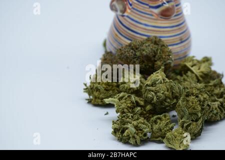 Nahaufnahme Der Schön Dichten Marihuana-Knospen Vor Dem Hintergrund Stockfoto