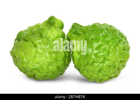 Bergamotfrucht mit Stamm und Blatt isoliert auf weißem Grund. Beschneidungspfad. Stockfoto