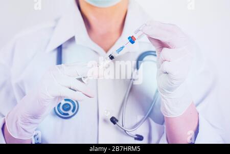 Covid-19-Konzeptbild. Epidemien ausbrechen. Stockfoto