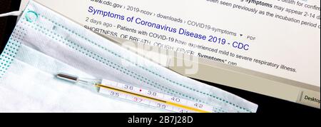 Banner - Informationen über Corona-Symptome, medizinische Spritze, medizinische Gesichtsmaske und Thermometer mit hochtemperaturkonzeptioneller Abbildung Stockfoto
