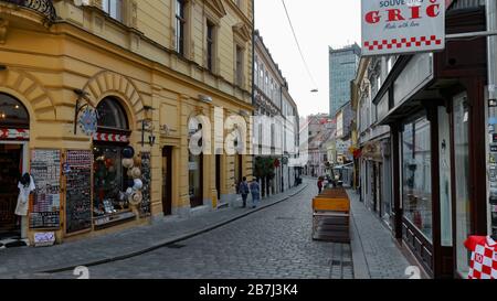 radićeva Straße in zagreb, vor destruktivem Erdbeben und Corona-Virus-Epidemie Stockfoto