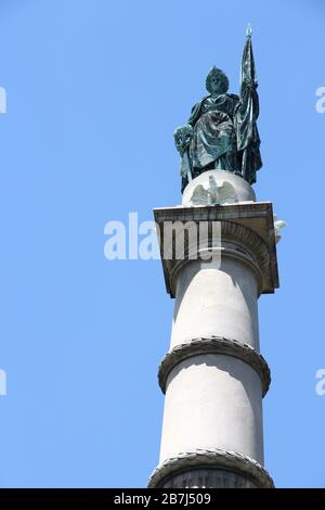 BOSTON, USA - 9. JUNI 2013: Soldiers and Sailors Monument on Boston Common. Es wurde von Künstler Martin Milmore entworfen und in den Jahren 1874-77 aufgestellt. Stockfoto