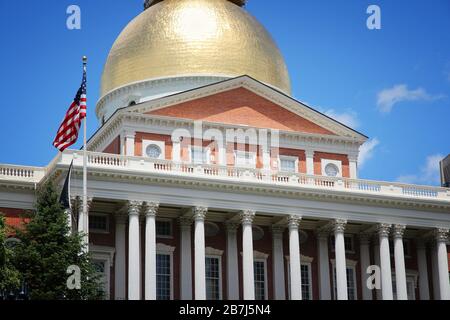 Boston Wahrzeichen - Massachusetts State House auf dem Beacon Hill. Stockfoto