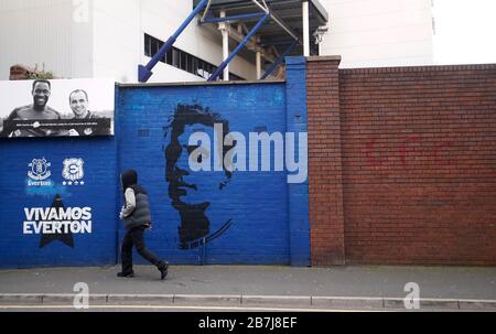 Allgemeiner Blick von außerhalb des Goodison Park, der Heimat des Everton Football Club, nach der Ankündigung vom Freitag, dass die Premier League alle Spiele bis Samstag, den 4. April 2020, ausgesetzt hat. PA Foto. Bilddatum: Montag, 16. März 2020. Der Lichtbildkredit sollte lauten: Martin Rickett/PA Wire Stockfoto