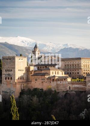 Die Alhambra aus Albaicín, Granada, Andalusien, Spanien Stockfoto