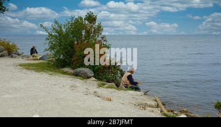 Angeln oder Fischer in Thornbury, Ontario, Kanada, Nordamerika Stockfoto