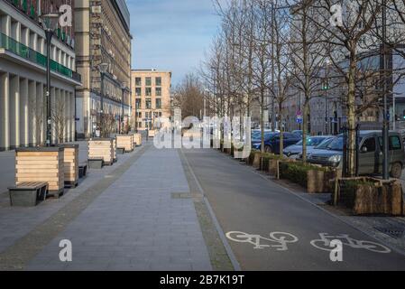 Verlassene Straßen in der Warschauer Innenstadt, nachdem die polnische Regierung einen Zustand der epidemischen Bedrohung erklärt hat, um die Ausbreitung von Coronavirus zu begrenzen Stockfoto