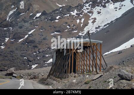 Mendoza, Argentinien. 14.11.2016. Recorrido por la ruta 7 en el paso Cristo Redentor hasta la aduana chilena en el complejo Los Libertadores. Foto: Axel Stockfoto