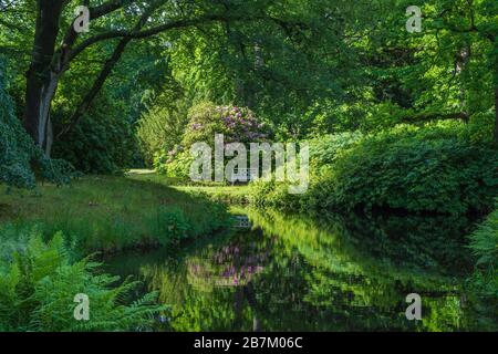 Luetetsburg Schlossgarten, Ostfriesland, Niedersachsen, Deutschland Stockfoto