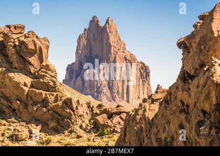 Shiprock, New Mexico, USA an der Shiprock Felsformation. Stockfoto