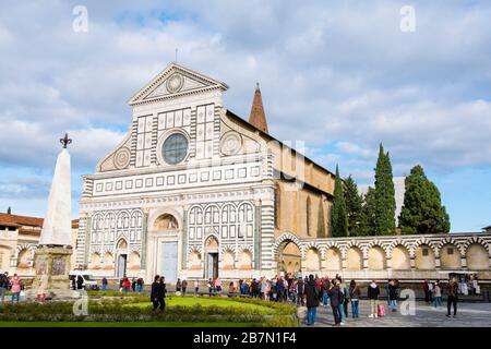 Basilika Santa Maria Novella, Piazza di Santa Maria Novella, Florenz, Italien Stockfoto