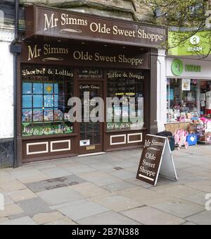 Simms Olde Sweet Shoppe, Buxton, Derbyshire Stockfoto