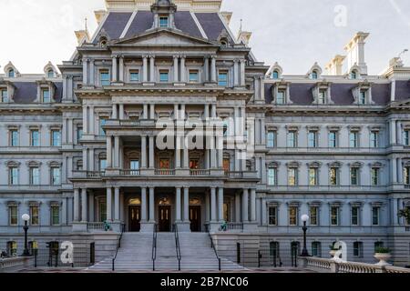 Washington, DC, USA - 3. Februar 2020 - Foto des Eisenhower Geschäftshauses an einem Wintermorgen. Stockfoto