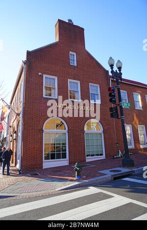 GEORGETOWN, DC 21 FEB 2020 - Ansicht einer Wells Fargo Bankfiliale in Georgetown, Washington, DC. Stockfoto