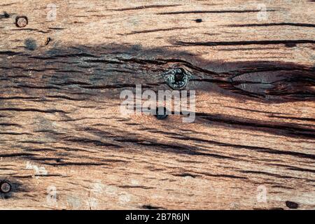 Dunkel Braun Holz Textur mit natürlichen Streifenmuster für Hintergrund, Holz- Oberfläche für Text oder Design Einrichtung Kunst Arbeit hinzufügen Stockfoto