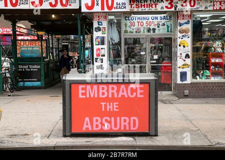 Time Square ruhig für einen Wochentag Nachmittag. Stockfoto