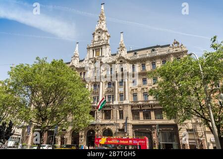 Das Boscolo Budapest Hotel, früher New York Palace, ein Luxushotel am Grand Boulevard in Budapest, Hungar Stockfoto