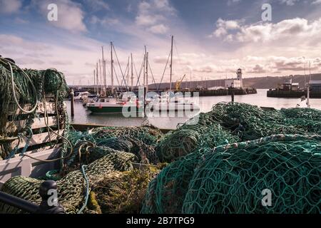 Scarborough Harbour, eine traditionelle Küstenstadt an der Nordküste von Yorkshire, England, Großbritannien