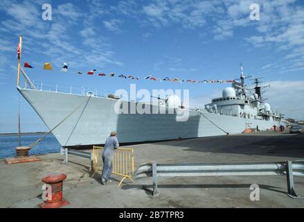 Royal Navy, HMS Edinburgh Leith, Schottland, April 1989 Stockfoto