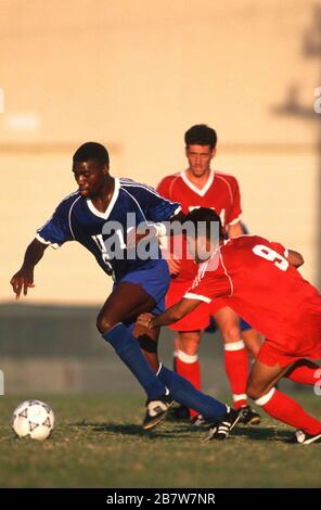 San Antonio, Texas USA, 1993: Fußball-Aktion der Männer beim U.S. Olympic Festival. ©Bob Daemmrich Stockfoto