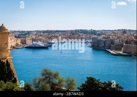 Blick auf die drei Städte von Valletta, Malta Stockfoto