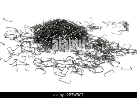 Stapeln, Heften, alle vorhandenen Formen der alten Heftnadel in Gebrauch. Isoliert auf weiß. Stockfoto