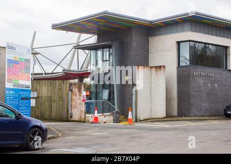 18. März 2010 der Eintritt in das moderne North Down Borough Council Recycling Center in Balloo Industrial Estate, Bangor County Down Stockfoto