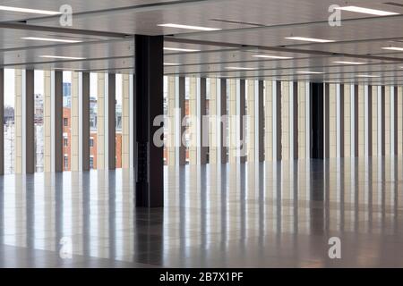 Innenansicht der Büroräume. Farringdon East Offices, Barbican, Großbritannien. Architekt: PLP-Architektur, 2020. Stockfoto