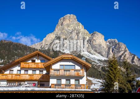 Häuser in Südtirol, Alta Badia, Italien Stockfoto