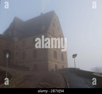 landgrave palais in der deutschen Stadt nannte sich im Herbst in Richtung Marburg-Stadt Stockfoto