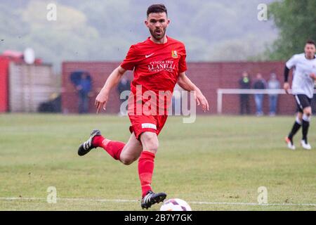 Llanelli Town gegen Bridgend St bei Briton Ferry im walisischen Liga-Cup-Finale am 12. Mai 2017. Lewis Mitchell/YCPD. Stockfoto