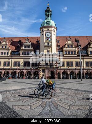 Leipzig, Deutschland, 03-18-020 Marktplatz mit altem Rathaus Stockfoto