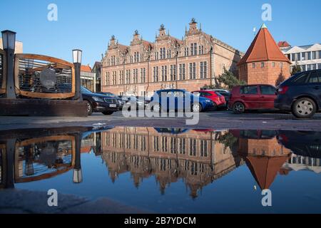 Der niederländische Mannerist Wielka Zbrojownia (die große Waffenschmiede) wurde im XVII. Von Anthonis van Obbergen in der Hauptstadt im historischen Zentrum von Danzig, Polen, erbaut. März Stockfoto