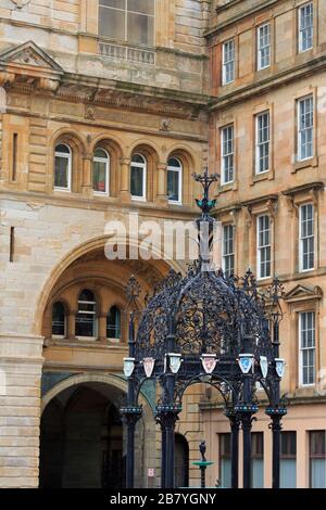 Lyle Central Fountain in Cathcart Square, Greenock, Inverclyde, Schottland, Großbritannien Stockfoto