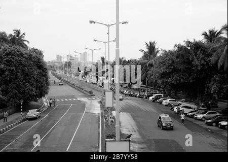 Marine Drive, Netaji Subhash Chandra Bose Road, Chowpatty, Girgaon, Bombay, Mumbai, Maharashtra, Indien, Asien Stockfoto