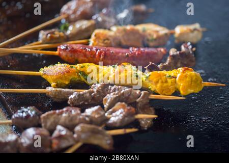 Gemischtes Fleisch Shashlik, Marokko Restaurant. Stockfoto