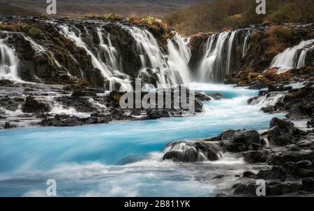 Bruarfoss, der schönste Wasserfall auf der Insel Bruarfoss, der schönste Wasserfall Islands Stockfoto