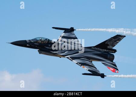 Das Royal International Air Tattoo, RAF Fairford, Gloucestershire, UK. 15. Juli 2018. UK Wetter: Das heiße Wetter zieht Rekordmassen heute. Die Stockfoto