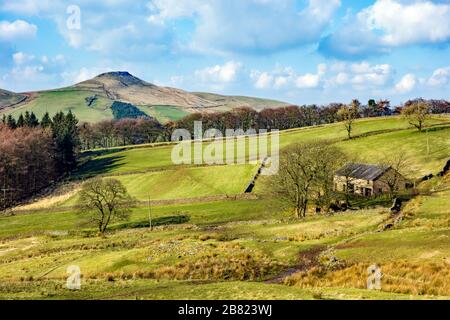 Shutlingsloe Hill in der Nähe des Dorfes Wildenarclough im Peak District einer der höchsten Punkte in Cheshire England Stockfoto