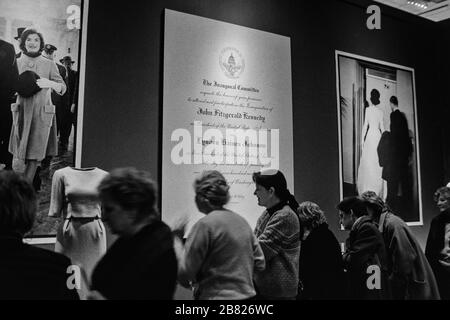 Eine Ausstellung von 1961 JFK und L. B. Johnson Einweihung in der John F. Kennedy Library and Museum in Boston Massachusetts. Stockfoto