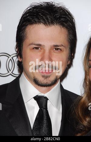 Freddy Rodriguez auf dem AFI fest 2006 Black Tie Opening Night Gala und US-Premiere von Emilio Estevez's 'Bobby' im Grauman's Mann Chinese Theatre in Hollywood, CA. Die Veranstaltung fand am Mittwoch, 1. November 2006 statt. Foto von: SBM / PictureLux - Aktenzeichen # 33984-9143SBMPLX Stockfoto