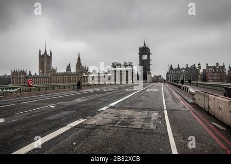 Westminster, London, Großbritannien. März 2020. Touristen und Arbeiter meiden das Gebiet von Westminster, da die britische Regierung einen Covid-19-Sperrvertrag über die Hauptstadt plant. März 2020 Westminster Bridge, London, UK Credit: Jeff Gilbert/Alamy Live News Stockfoto