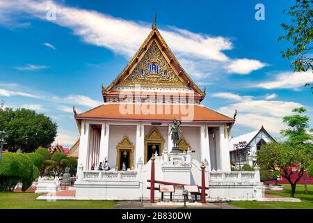 Klassische thailändische Architektur im Nationalmuseum von Bangkok, Thailand Stockfoto