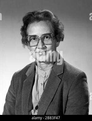 Porträt der NASA Human Computer und der afroamerikanischen Mathematikpionierin Katherine Johnson (1918-2020) am NASA Langley Research Center, 1983. Bild mit freundlicher Genehmigung der NASA. () Stockfoto
