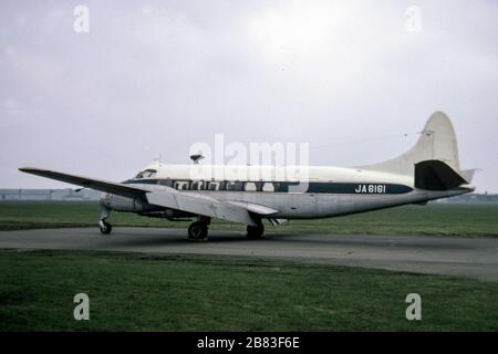 A de Havilland Heron am Flughafen Coventry im Jahr 1969 Stockfoto