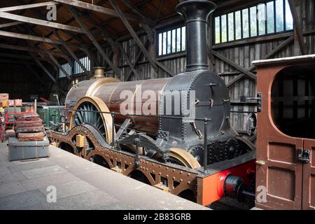 Viktorianische Dampfmaschine in Güterschuppen im Didcot Railway Center, Didcot, Oxfordshire, England Stockfoto